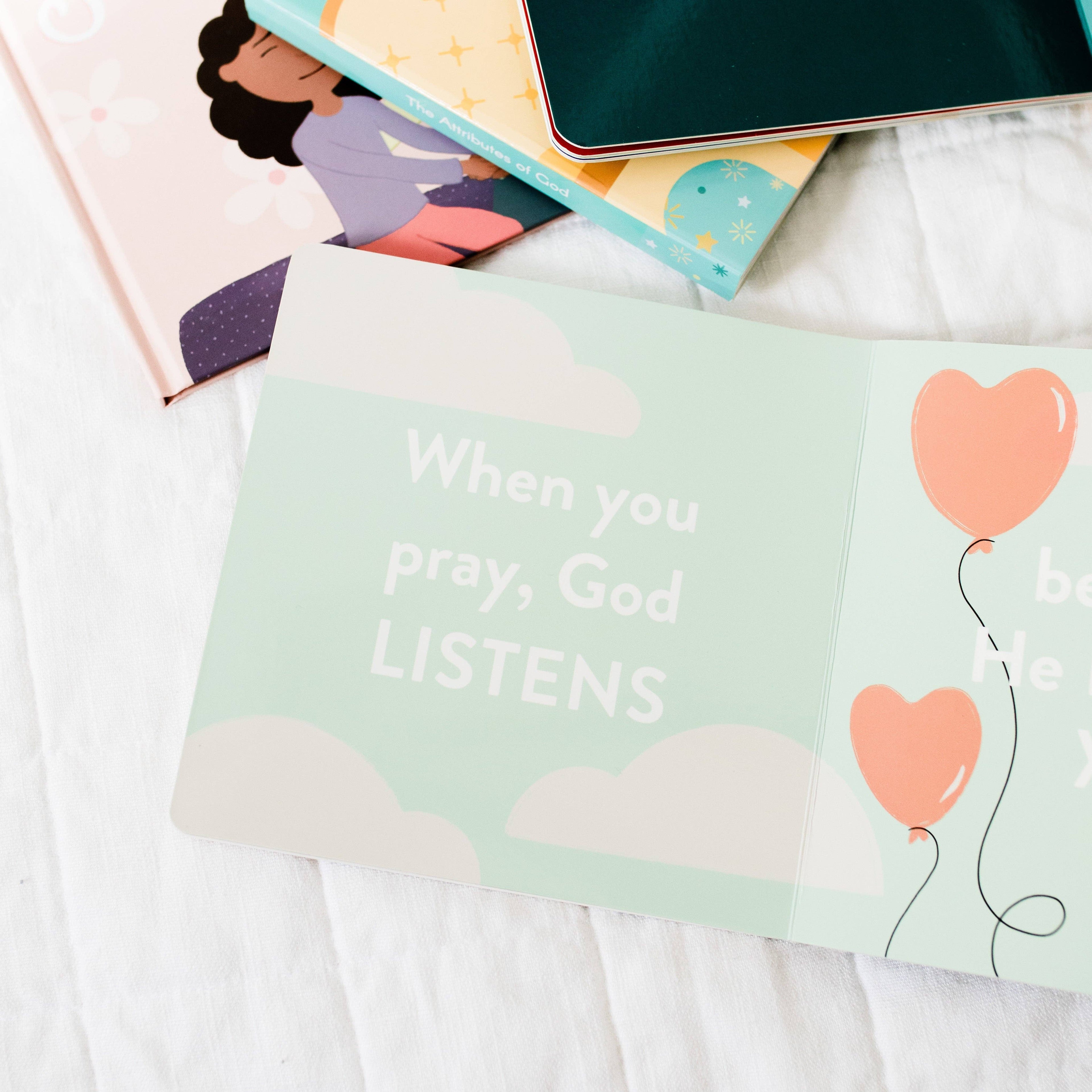 The Daily Grace Co - God Listens When I Pray Board Book