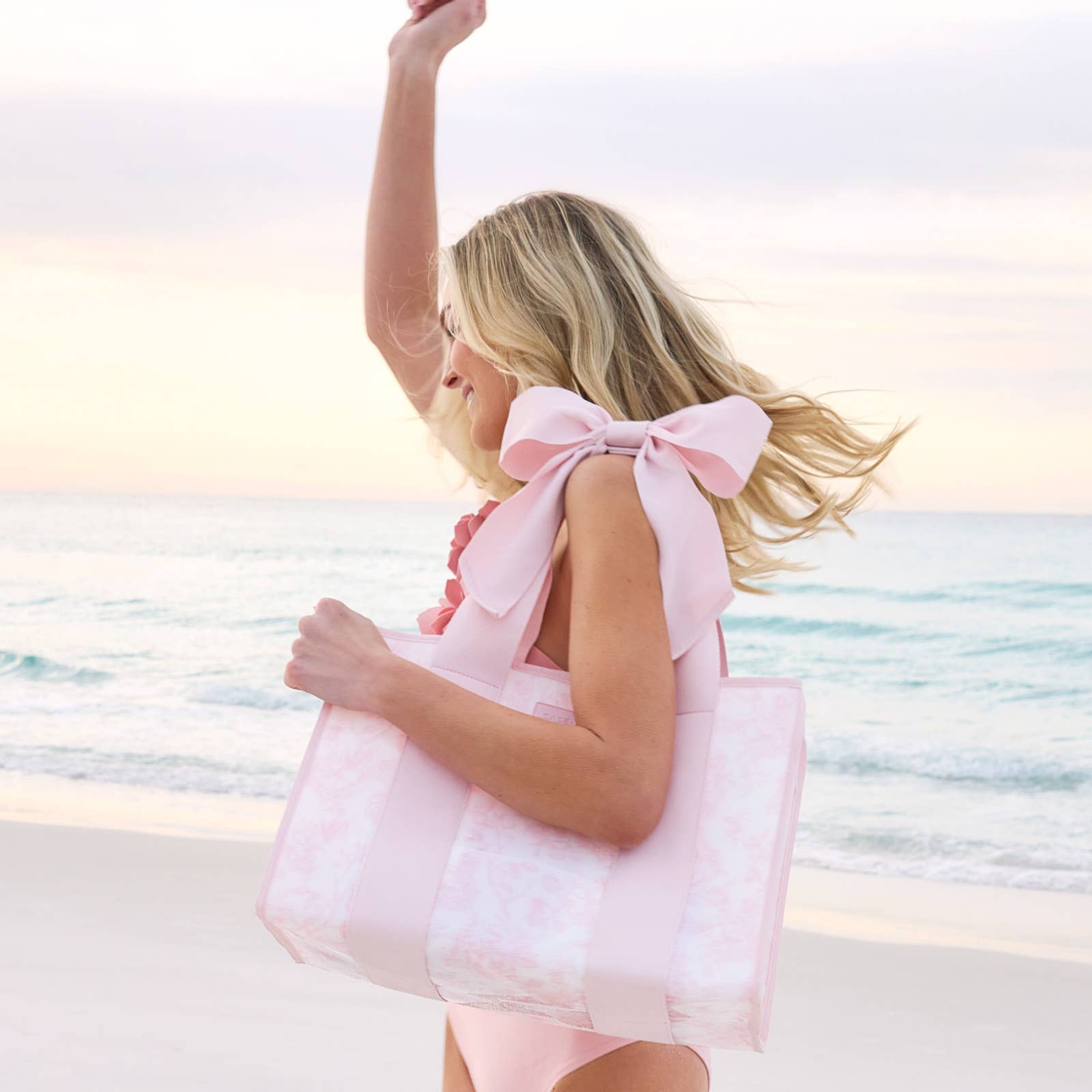 Case-Mate - Case-Mate Afternoon Rosé Bow Jelly Tote Bag