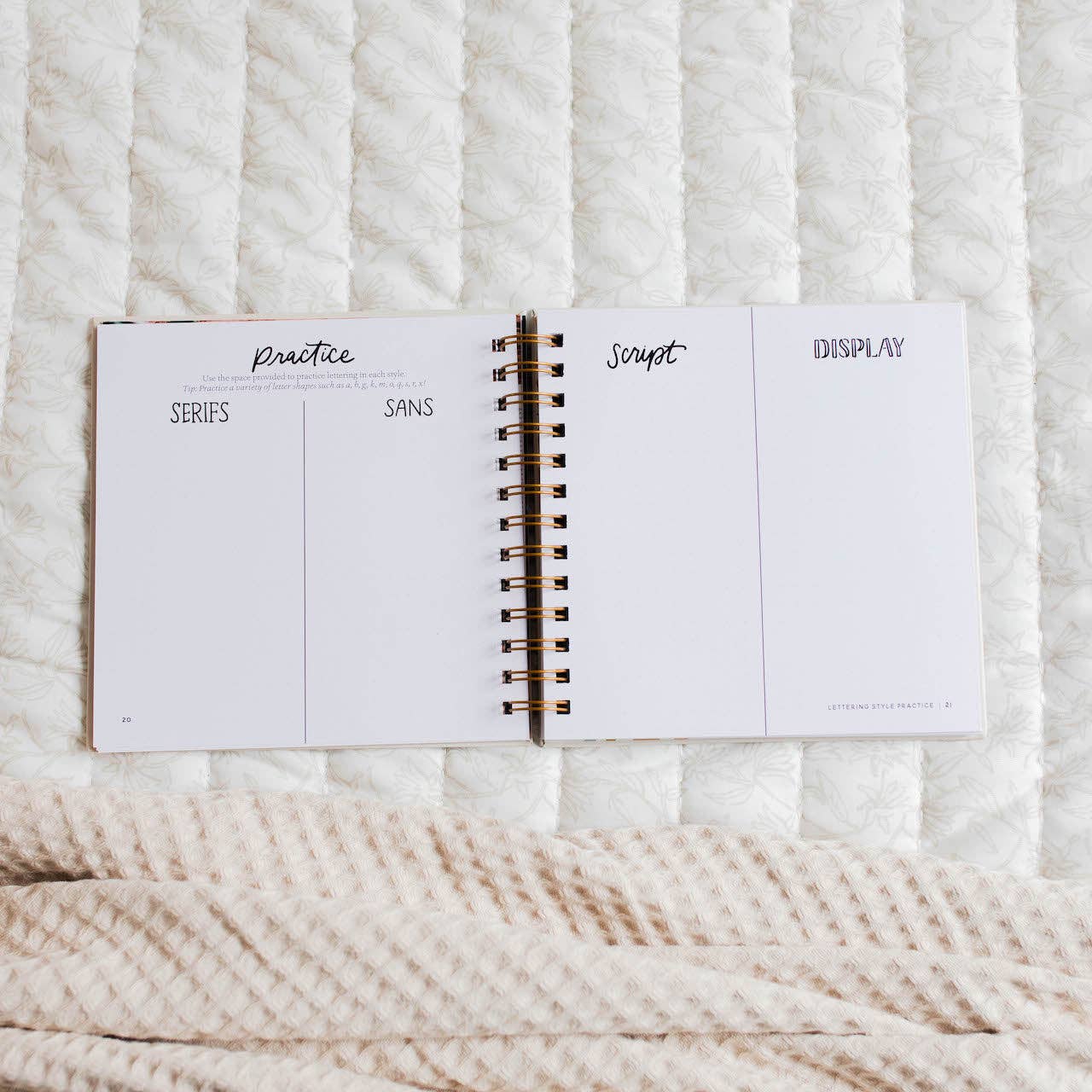 The Daily Grace Co - Daily Grace Scripture Lettering Workbook