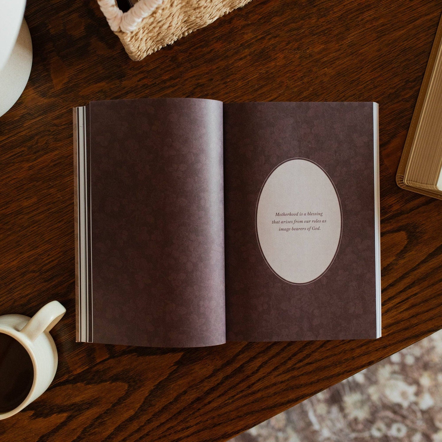 The Daily Grace Co - Flourishing in Motherhood | Hardcover Bible Study