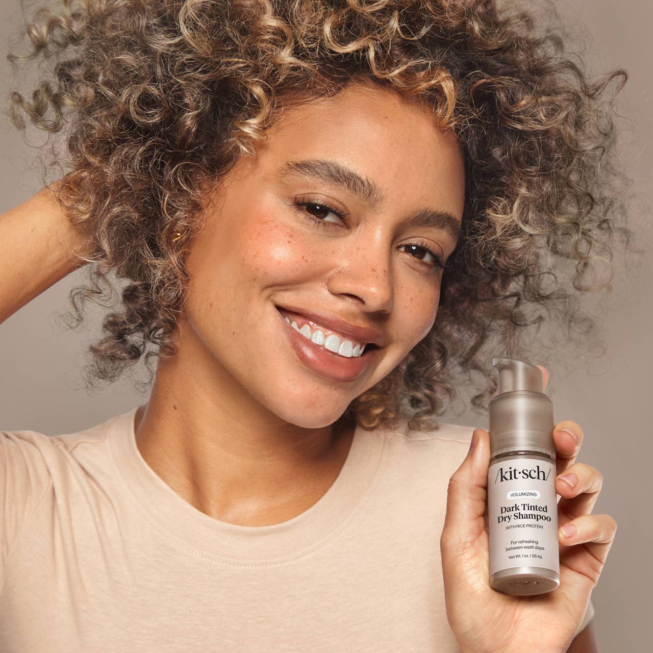 KITSCH - Volumizing Rice Protein Dry Shampoo - Dark Tinted 1 oz