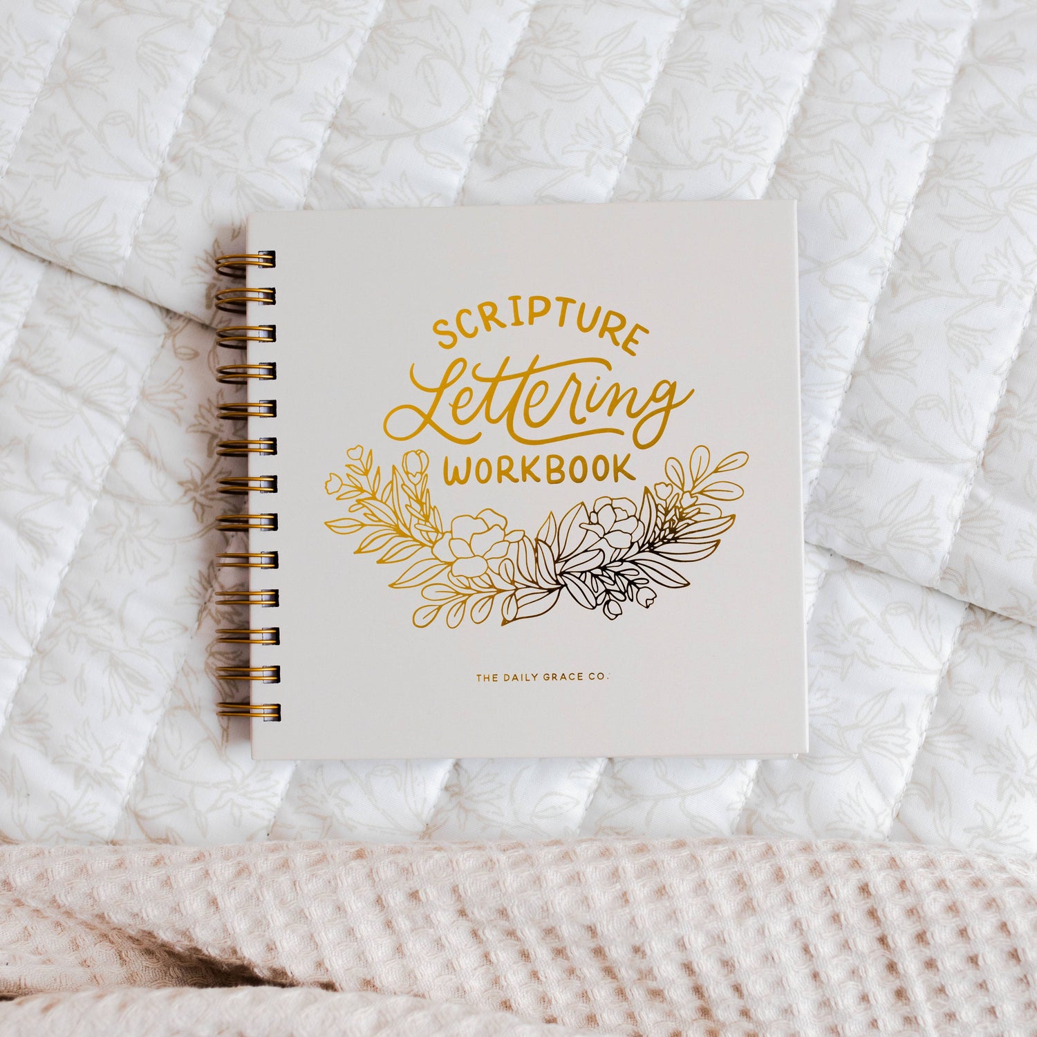 The Daily Grace Co - Daily Grace Scripture Lettering Workbook