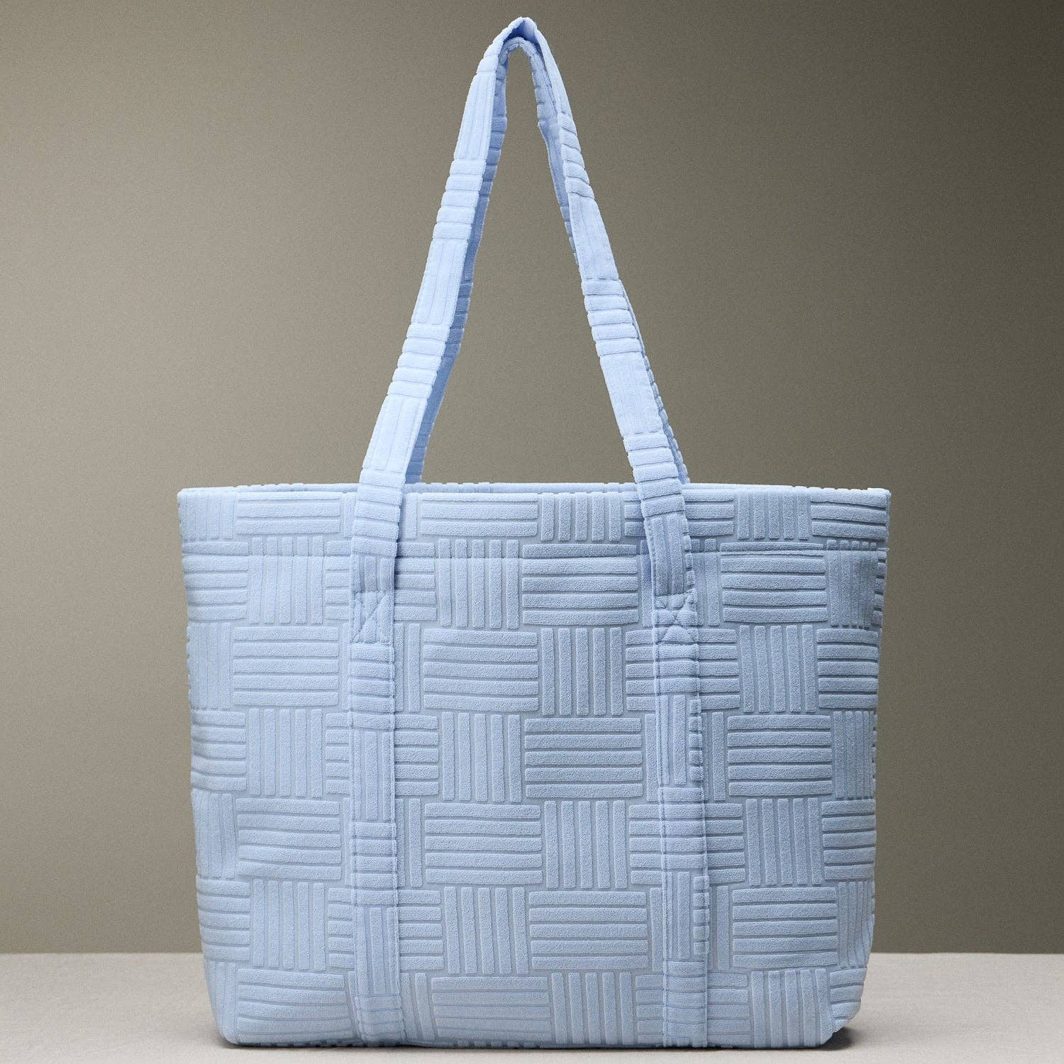 Frem - Quilted Tote Bag with Woven Texture