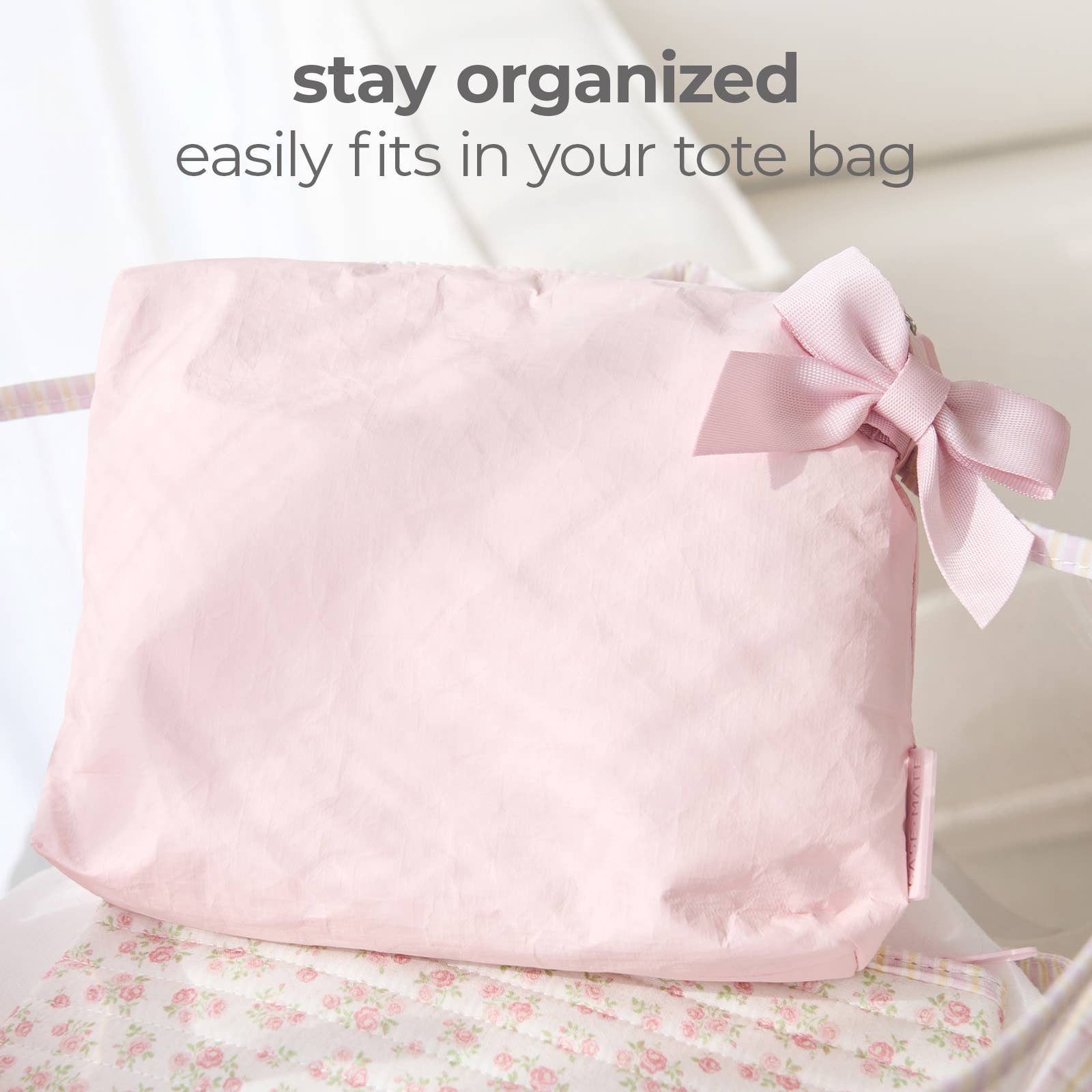 Case-Mate - Case-Mate Ballet Pink Bow Crinkle Makeup Bag