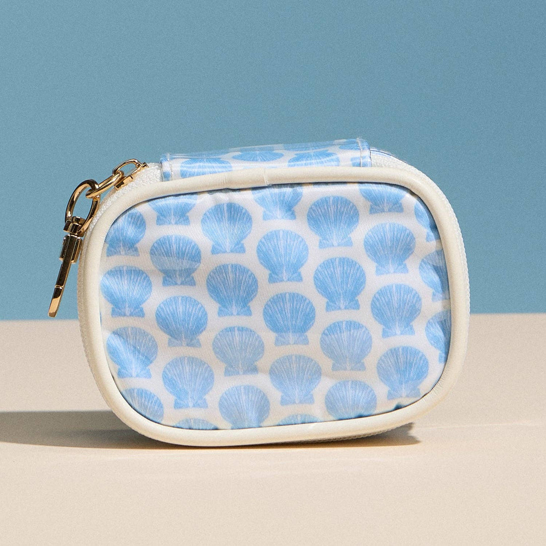 Frem - Blue Shell Mini Cosmetic Pouch with Clip – Quilted Zip Travel Coin &amp; Bag Charm