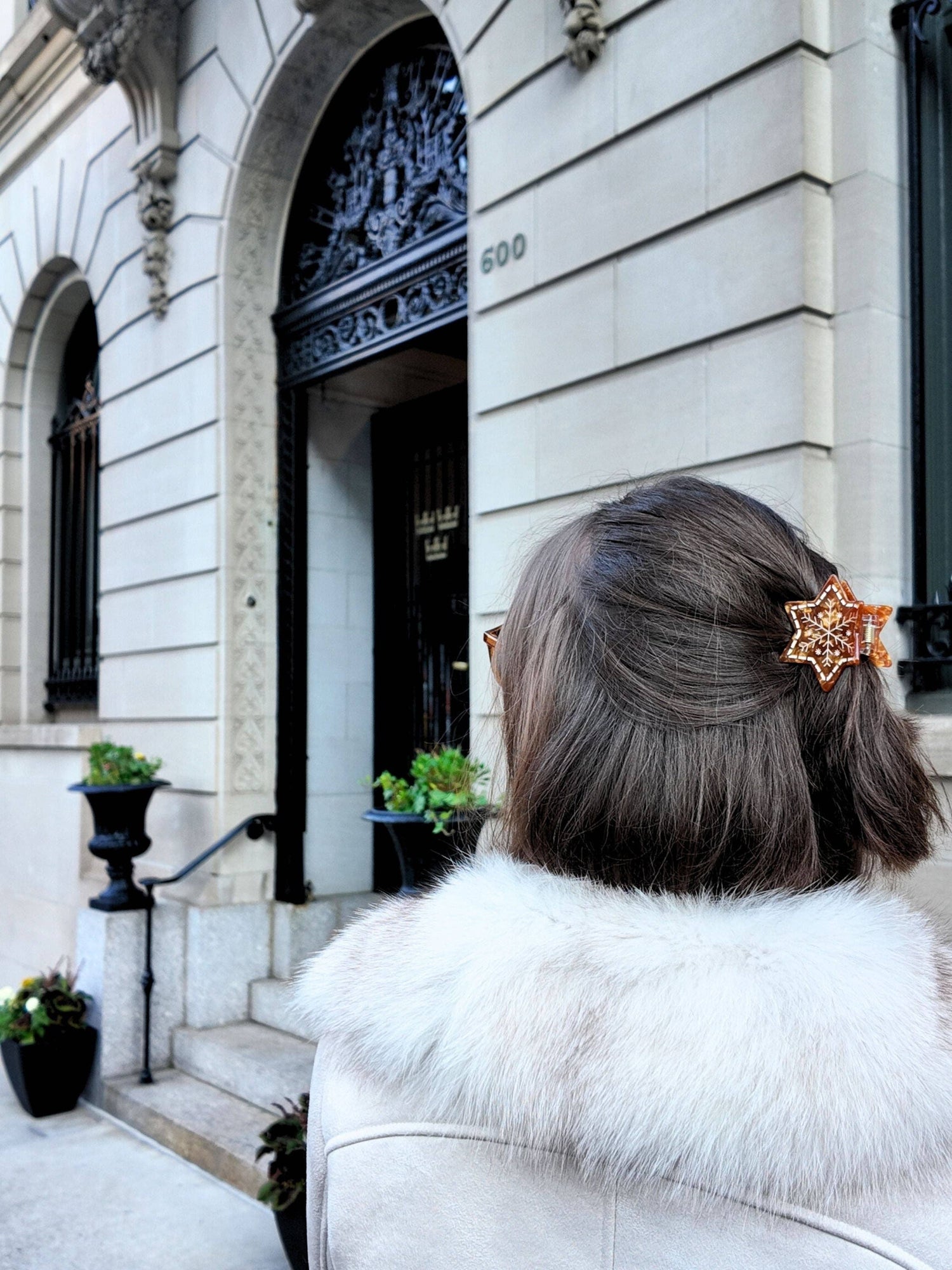 Solar Eclipse - Hand-painted Gingerbread Claw Hair Clip | Eco-Friendly