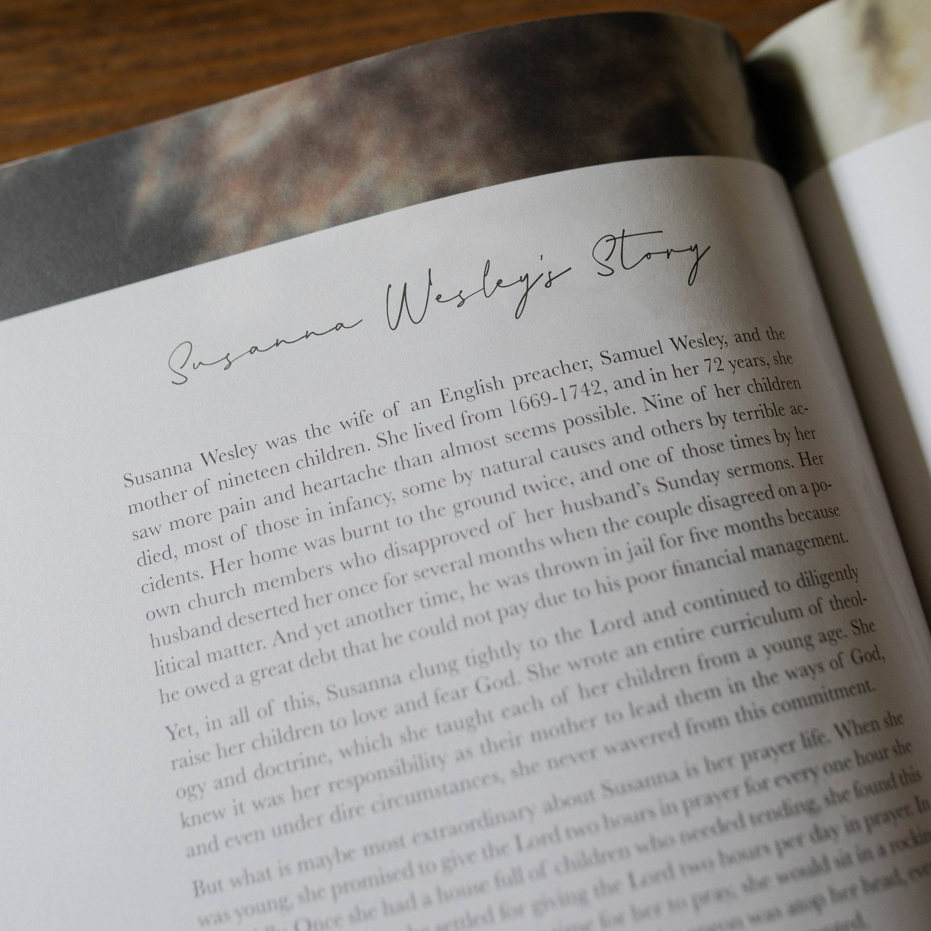 The Daily Grace Co - Pray | Cultivating a Passionate Practice of Prayer